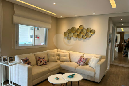 Apartamento à venda com 3 quartos, sendo 1 suíte,  em Jardim Caboré, São Paulo, SP