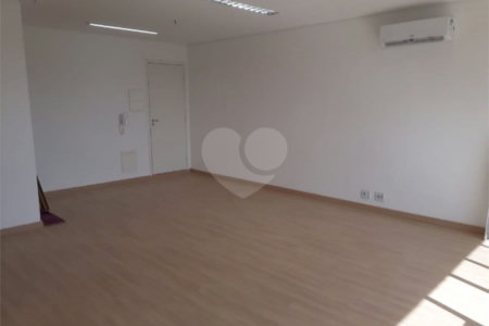 Sala à venda em Vila Leopoldina, São Paulo, SP