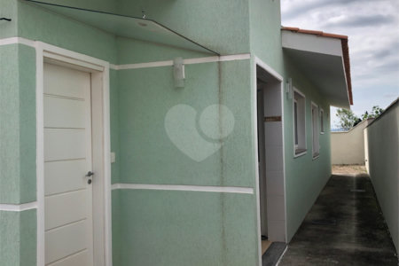 Casa Térrea à venda com 3 quartos, sendo 1 suíte,  no Centro, Bom Jesus dos Perdões, SP