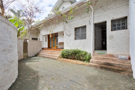 Casa Térrea à venda com 5 quartos, sendo 3 suítes, em Alto da Boa Vista, São Paulo, SP