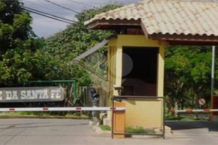 Terreno à venda no condomínio Vale da Santa Fé, Vinhedo - SP