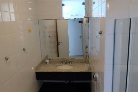 Apartamento Residencial à venda, Pitangueiras, Guarujá - AP0444.