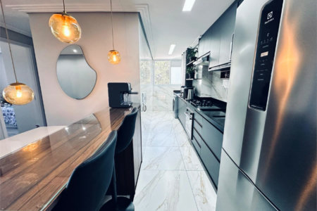Apartamento à venda com 2 quartos, sendo 1 suíte, em Santo Amaro, São Paulo, SP