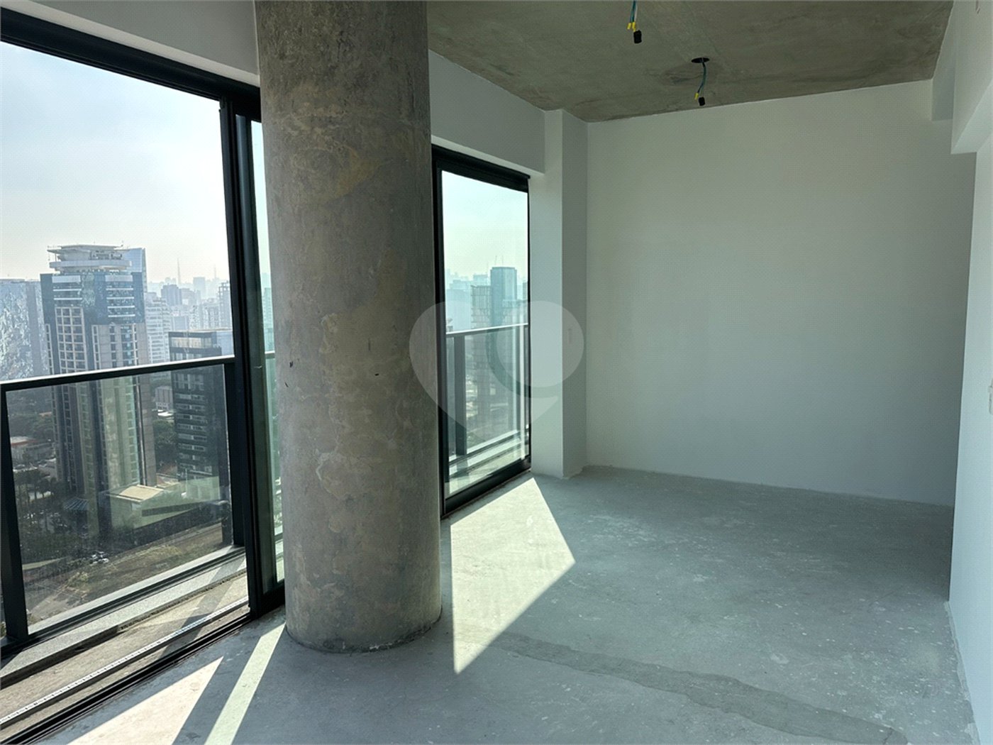 Apartamento à venda com 3 suítes em Vila Olímpia, São Paulo, SP