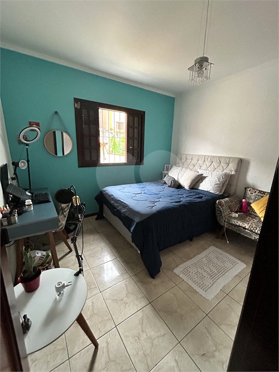 Casa à venda com 3 quartos, sendo 1 suíte,  em Jardim Universo, Mogi das Cruzes, SP
