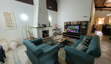 Casa à venda com 4 quartos, sendo 2 suítes,  em Serra da Cantareira, Mairiporã, SP