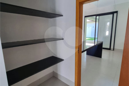 Casa à venda com 3 suítes no condomínio Terras de Santa Teresa, Itupeva - SP