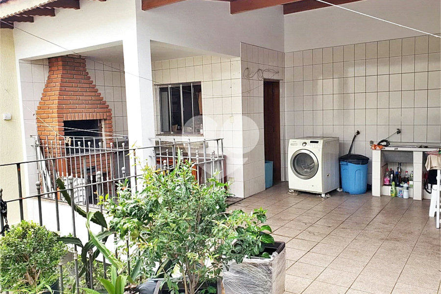 Casa à venda com 4 quartos, sendo 1 suíte, em Casa Verde, São Paulo, SP