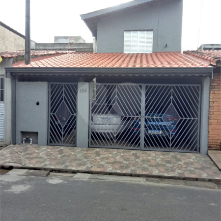Sobrado à venda com 4 quartos em Jardim Alvinópolis II, Atibaia, SP