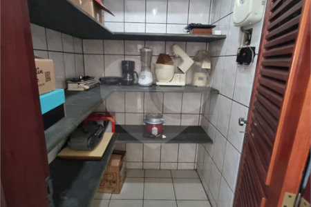 Casa à venda com 4 quartos, sendo 2 suítes, em Bosque, Vinhedo, SP