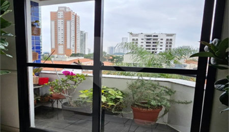 Apartamento à venda com 3 quartos, sendo 1 suíte,  em Tatuapé, São Paulo, SP