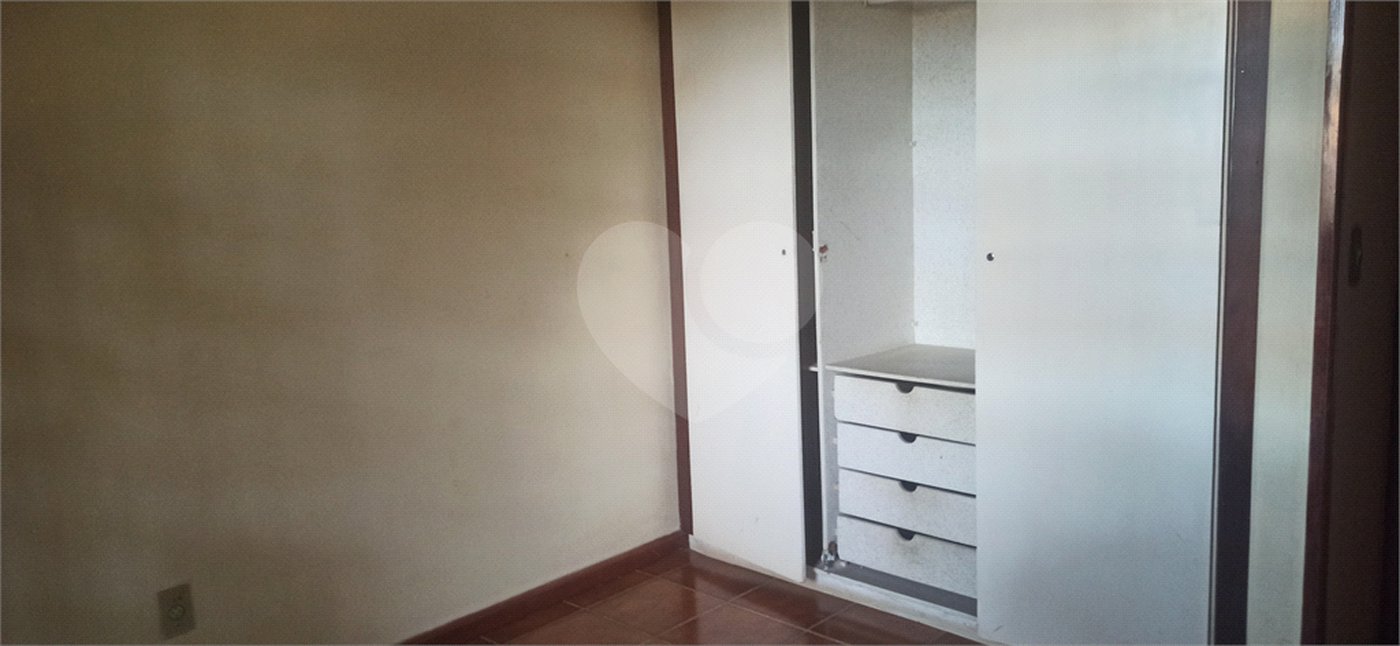 Chácara à venda com 5 quartos, sendo 3 suítes, em Parque Residencial Atibaia, Atibaia, SP