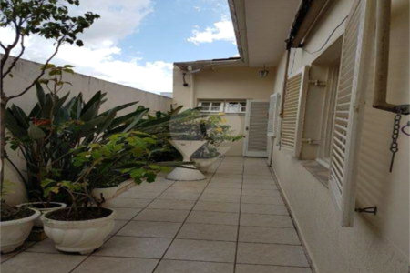 Casa Térrea à venda com 3 quartos, sendo 1 suíte, em Água Fria, São Paulo, SP