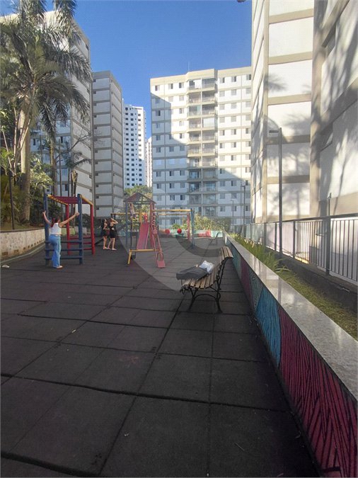 Apartamento para alugar com 4 quartos, sendo 1 suíte, em Vila Sônia, São Paulo, SP