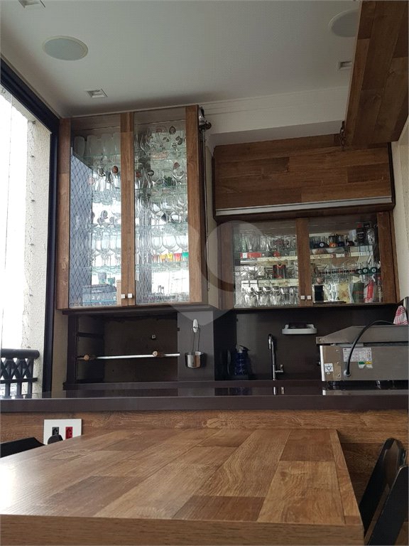 Apartamento à venda com 3 quartos, sendo 1 suíte, em Vila Maria Alta, São Paulo, SP