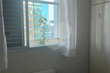 Cobertura à venda ou para alugar com 5 quartos, sendo 2 suítes, em Santa Cecília, São Paulo, SP
