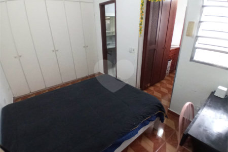 Casa Térrea à venda ou para alugar com 4 quartos, sendo 1 suíte, em Jardim Aeroporto, São Paulo, SP