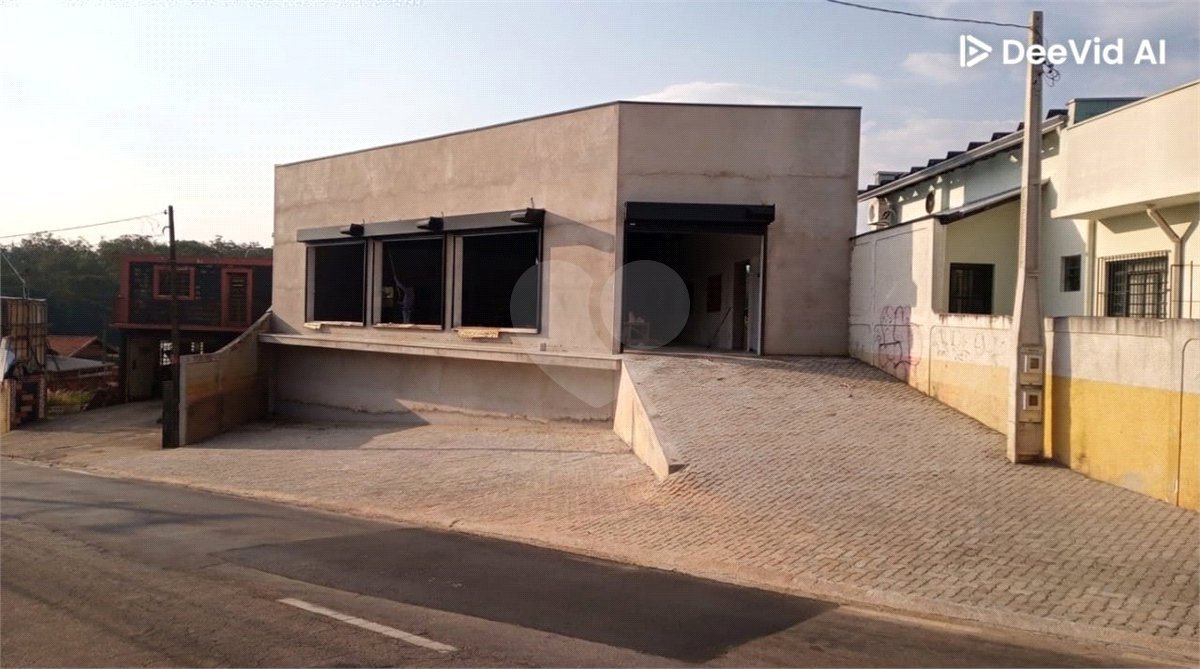 Salão Comercial para alugar em Capela, Vinhedo, SP