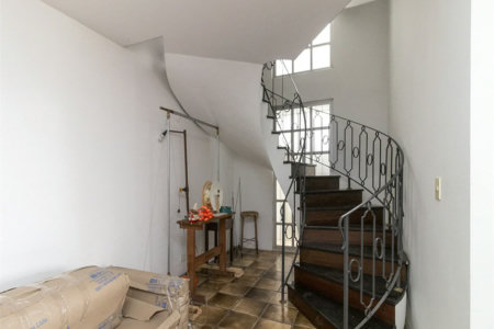Casa à venda com 3 quartos, sendo 2 suítes,  em Alto de Pinheiros, São Paulo, SP