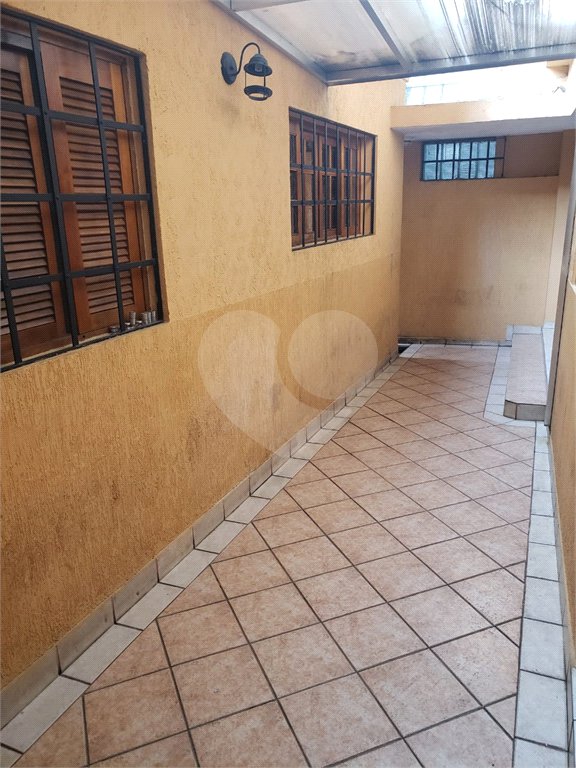 Casa à venda com 5 quartos, sendo 3 suítes,  em Vila Galvão, Guarulhos, SP