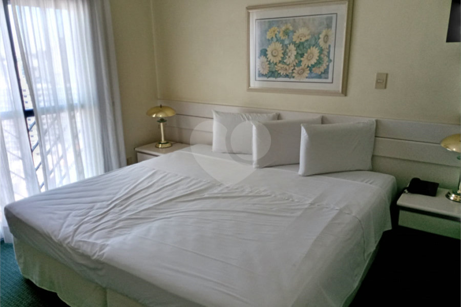 Flat à venda com 1 suíte em Santana, São Paulo, SP