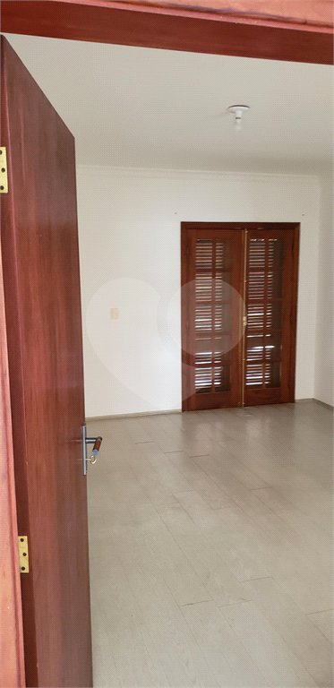 Casa à venda com 4 suítes no condomínio Real Park, Mogi das Cruzes - SP