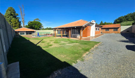 Chácara à venda com 2 quartos, sendo 1 suíte,  em Vila Itapetininga, Itapetininga, SP