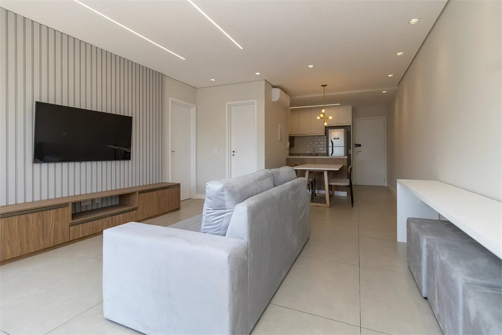 Apartamento à venda com 1 quarto em Vila Cordeiro, São Paulo, SP