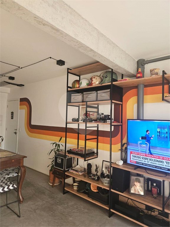 Apartamento à venda com 2 quartos, sendo 1 suíte,  em Pinheiros, São Paulo, SP