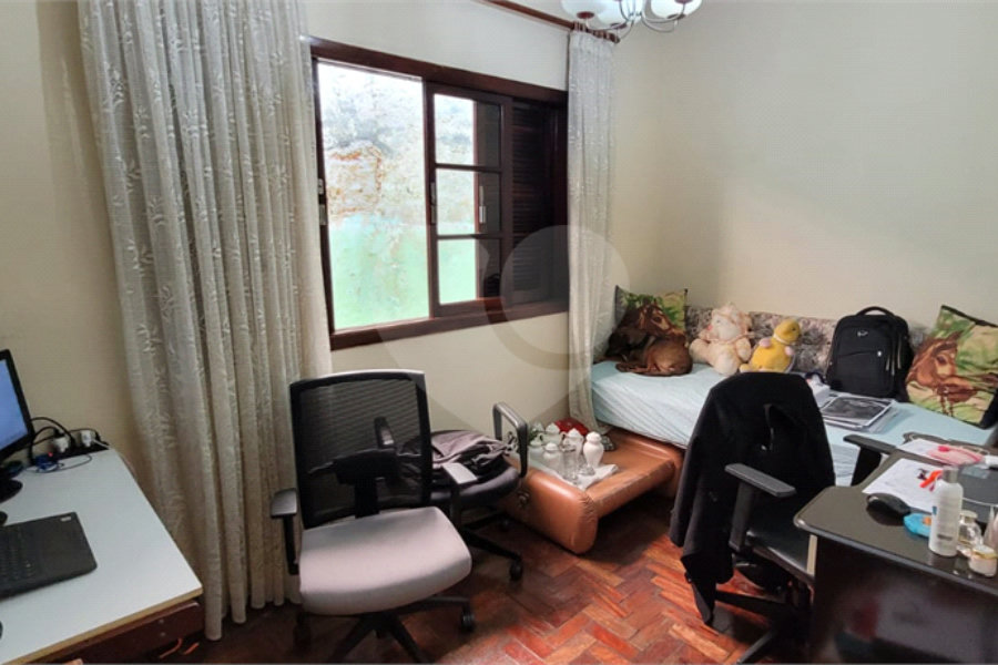 Sobrado à venda com 3 quartos, sendo 1 suíte, em Vila Dom Pedro Ii, São Paulo, SP