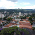 Sobrado à venda com 4 quartos, sendo 1 suíte, em Tremembé, São Paulo, SP