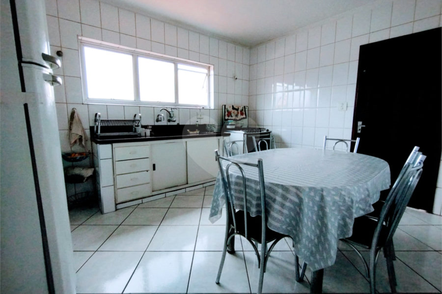 Casa à venda com 4 quartos, sendo 1 suíte, em Vila Guilherme, São Paulo, SP