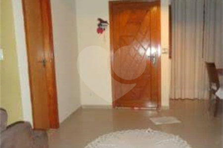 Casa à venda com 3 quartos, sendo 1 suíte,  em Parque Monte Alegre, Taboão da Serra, SP