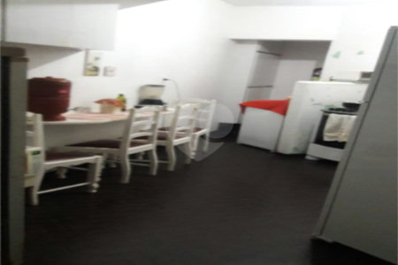 Casa à venda com 3 quartos em Mirandópolis, São Paulo, SP