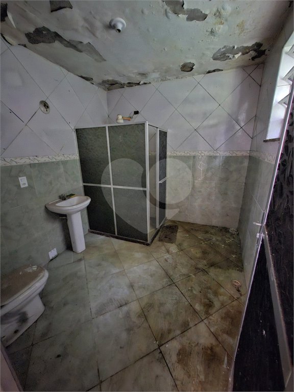 Casa à venda com 5 quartos em Santíssimo, Rio de Janeiro, RJ