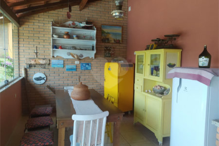 Casa à venda com 3 suítes em Alto da Serra (mailasqui), São Roque, SP