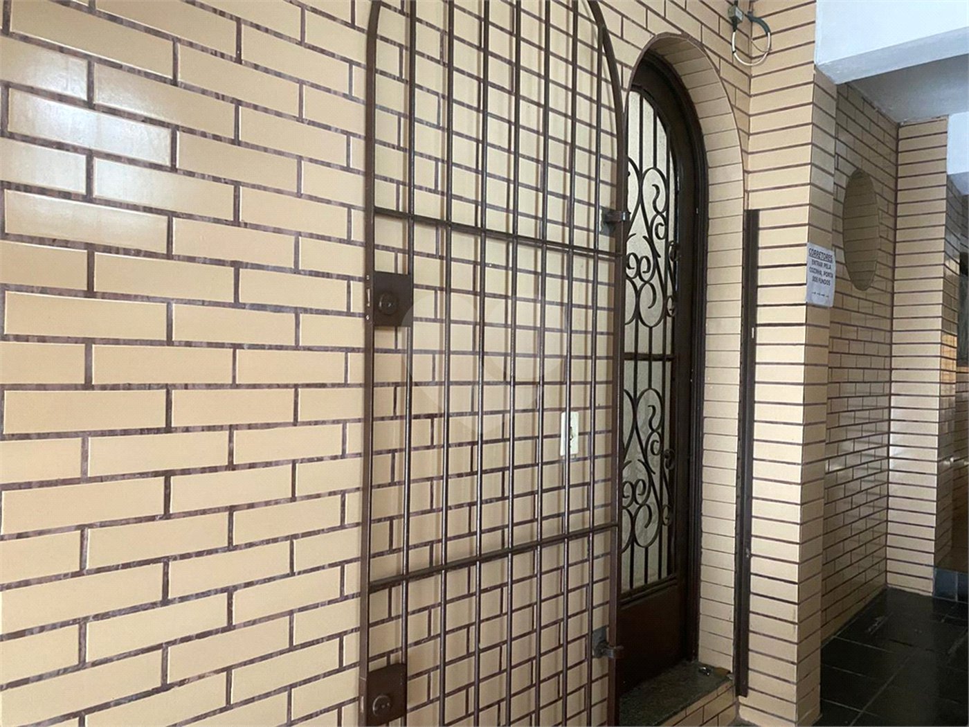 Casa à venda com 3 quartos, sendo 2 suítes, em Jardim do Papai, Guarulhos, SP