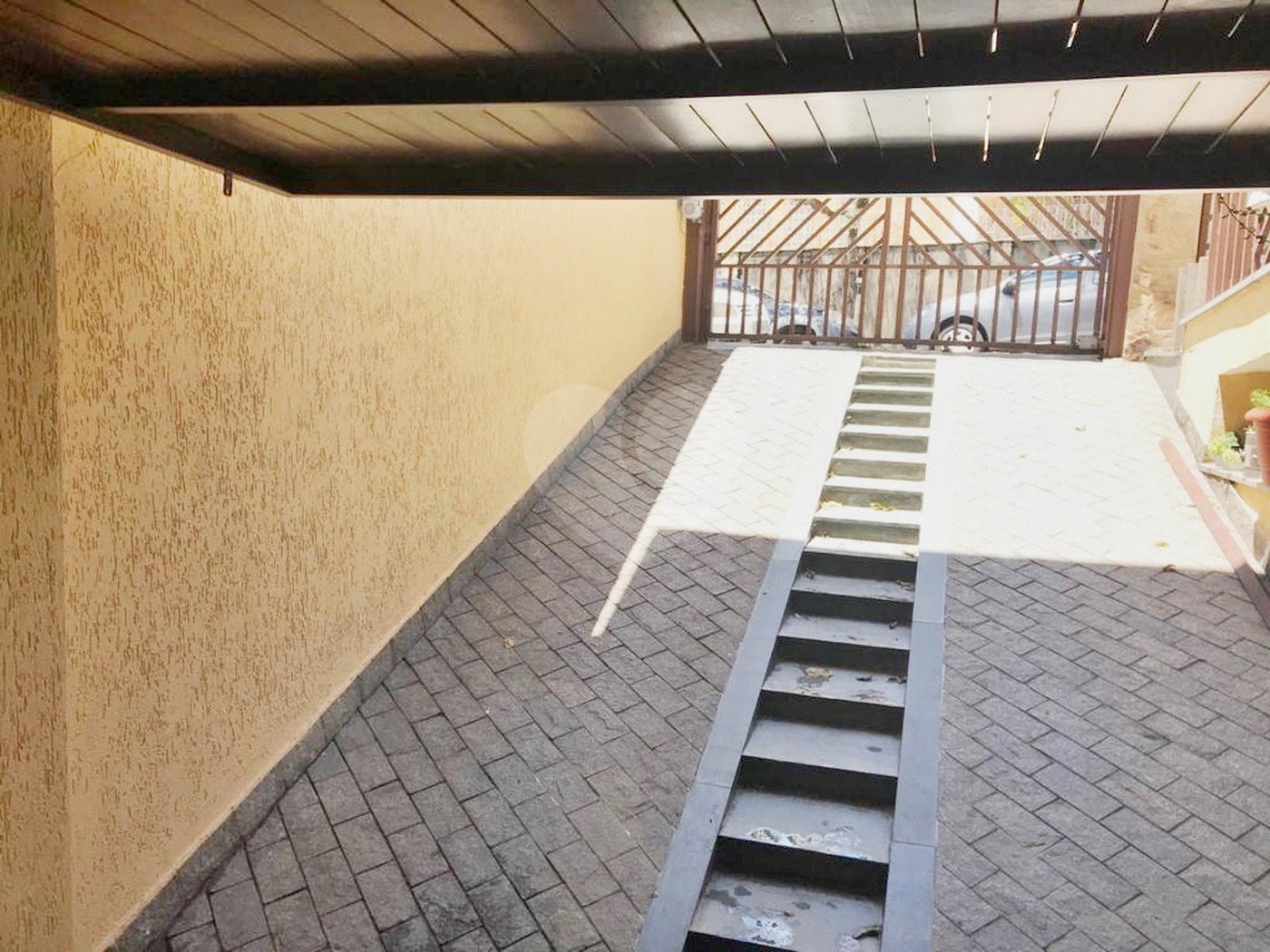 Sobrado à venda com 4 quartos em Parque Vitória, São Paulo, SP