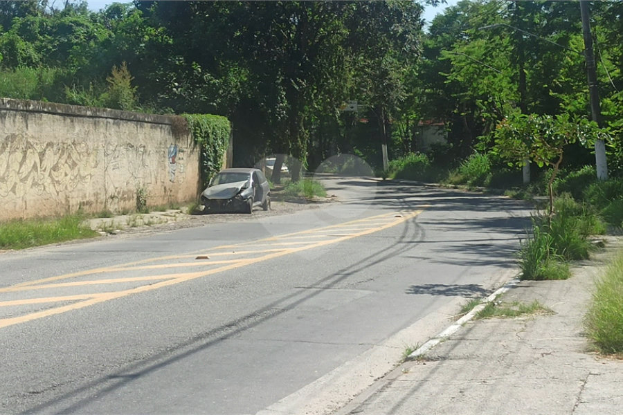 Terreno à venda no condomínio Altos da Baronesa, São Paulo - SP