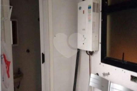 Apartamento à venda com 3 quartos, sendo 1 suíte,  em Vila Suzana, São Paulo, SP