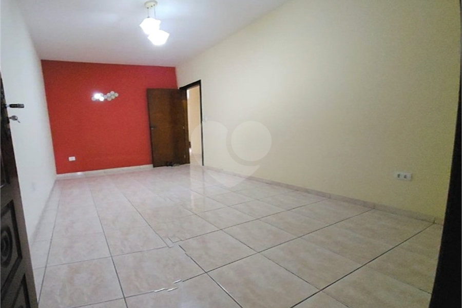 Casa à venda com 3 quartos, sendo 1 suíte, em Imirim, São Paulo, SP