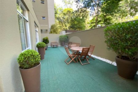 Apartamento à venda com 3 quartos, sendo 1 suíte, em Vila Andrade, São Paulo, SP