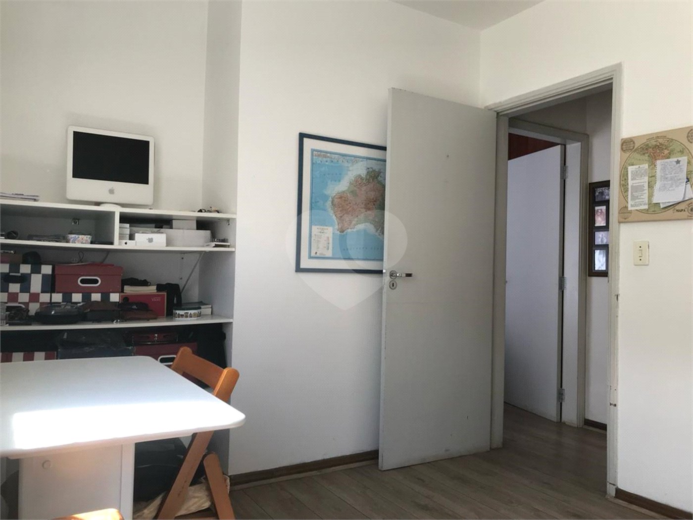 Casa à venda com 4 quartos, sendo 2 suítes,  em Jardim Armênia, Mogi das Cruzes, SP