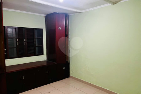 Casa Térrea à venda com 3 quartos em Vila Mazzei, São Paulo, SP