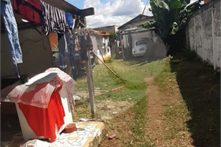 Casa à venda com 3 quartos em Alvinópolis, Atibaia, SP