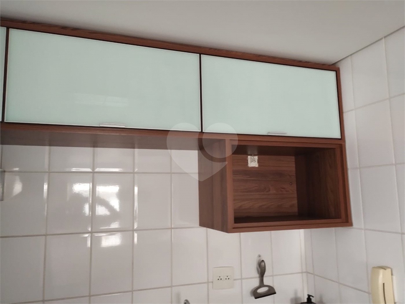 Apartamento para alugar com 2 quartos, sendo 1 suíte, em Vila Invernada, São Paulo, SP