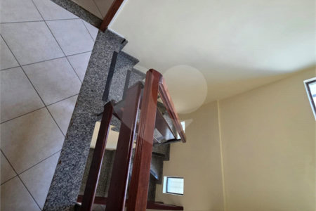 Casa à venda com 2 suítes no condomínio Residencial Santana, São Paulo - SP