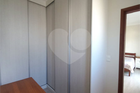 Casa à venda com 3 quartos, sendo 1 suíte, no condomínio São Domingos, Valinhos - SP