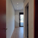 Casa à venda com 4 suítes no condomínio Residencial Villa do Sol, Valinhos - SP
