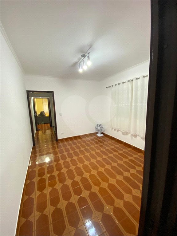 Sobrado à venda com 4 quartos, sendo 1 suíte, em Artur Alvim, São Paulo, SP
